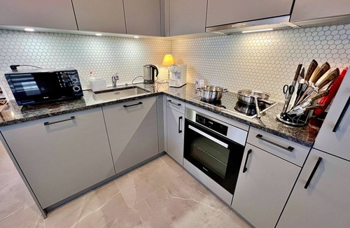 Bulle Apartment | Bel Appartement Neuf Avec Parking Couvert Gratuit