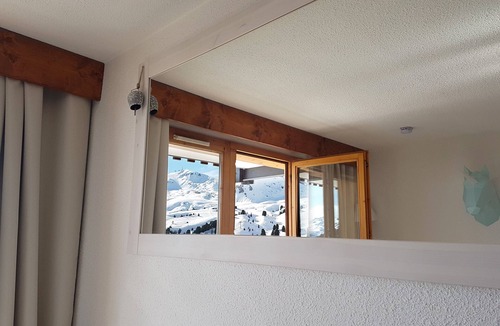 Belle Plagne Apartment | Belle Plagne, renovated T2 apartment with 3 crystals for 5 people, ski-in ski-out