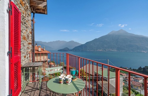 Calozzo Apartment | Belmonte Balcone, Pianello del Lario, Italy