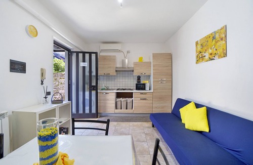 Madonna del Sasso House | Blue Lake Home, Nature and Comfort – Vacation Home with Terrace