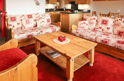 Verbier Apartment | Boule de Neige by Interhome