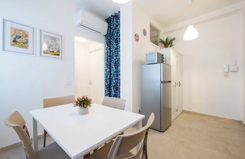Porta Garibaldi Apartment | Bramante Apartment - One Bedroom Apartment, Sleeps 4