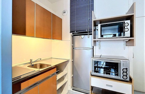 Le Corbier Apartment | Bright studio at the foot of the slopes with balcony