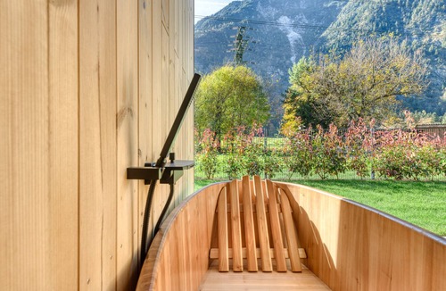 Loruns Ski Chalet | bsundrix wellness Tiny – Vaya