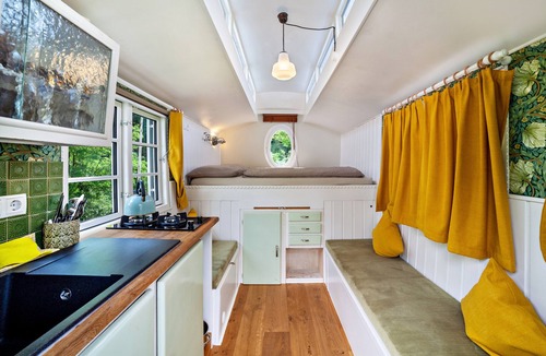 San Leonardo in Passiria House | Camping Passeier Glamping Tilia with Mountain Views and Wi-Fi