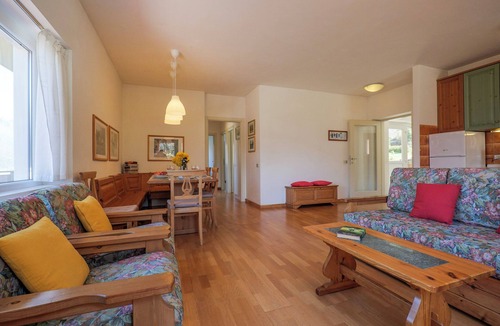 Colico Piano Apartment | Casa Bellavista No. 1 by Lago Reisen