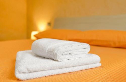 Darfo Boario Terme Apartment | Casa vacanze "INCANTO DEL LAGO"