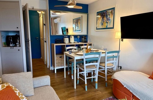 Cap Esterel Apartment | Cazarafa in Cap Esterel 1 Bed, Air-con, Sea & Golf course views, parking, pools.