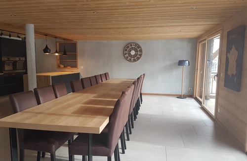 Les Gets Ski Chalet | Chalet 15 persons Les Gets ski resort 6/8 bedrooms with private bathroom Jacuzzi