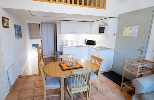 Villarodin-Bourget Ski Chalet | Chalet, 300m from resort center, Ground floor, balcony, parking, tv, ski locker, 45m², La Norma