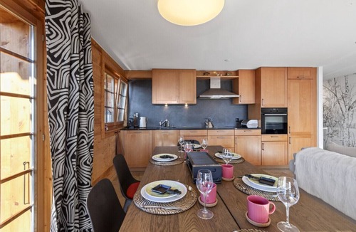 Chesieres Apartment | Chalet apartment with balcony and view of the Alps