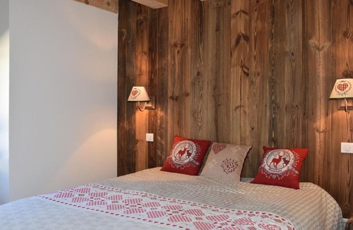 Pralognan-la-Vanoise Ski Chalet | Chalet chaleureux récent 10 pers près pistes - FR-1-464-168
