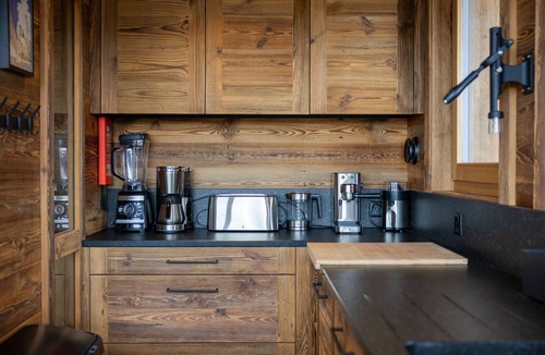 Saint-Pierre-de-Clages Ski Chalet | Chalet Cimes and Dreams - A little corner of paradise