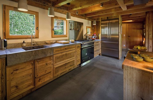 Saint-Gervais-les-Bains Ski Chalet | Chalet La Chandelle - stay for 12 with Nordic bath - OVO Network