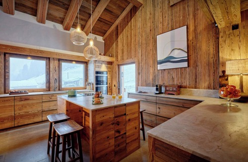 Saint-Gervais-les-Bains Ski Chalet | Chalet Lauda - A wellness break at this elegant chalet - OVO Network