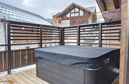 Villarembert Ski Chalet | Chalet La Toussuire, 5 bedrooms, 14 persons