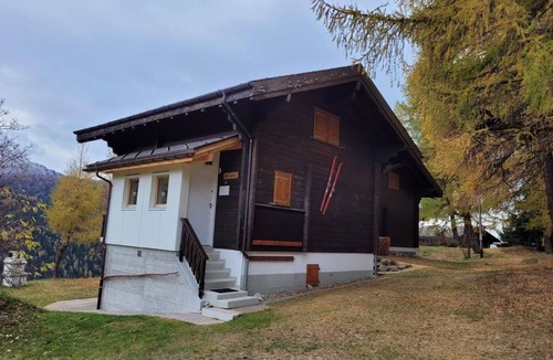Bellwald Apartment | Chalet Männertreu OG by Interhome