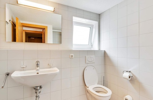 Sankt Anton am Arlberg Cottage | Chalet Martin Room 4 - Chalet Martin