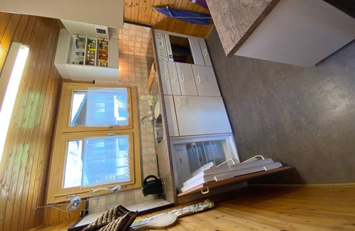 Leuk Ski Chalet | Chalet Oase Upper Apartment