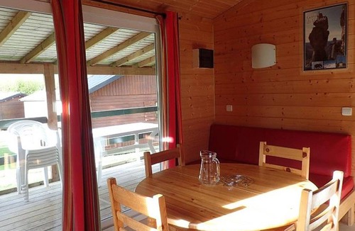 Meyrueis Ski Chalet | Chalet pets allowed - 7 guests