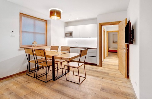 Valtellina Ski Chalet | Chalet 'Pieri - Appartamento Bedogn' with Mountain View and Wi-Fi