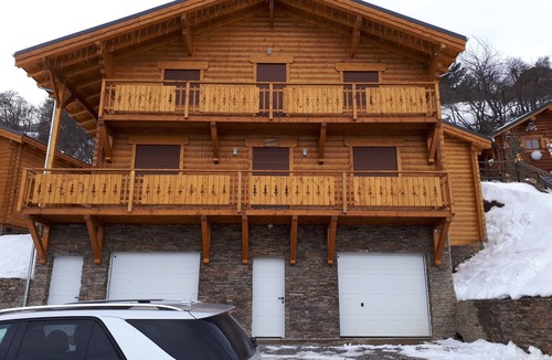 Pra Loup Ski Chalet | Chalet Praloup 1500, Les Molanes, Le Praroustan—rated 3* by CLEVACANCES