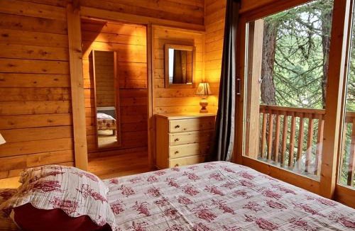 Plagne Centre Ski Chalet | Chalet rénové 10 pers, terrasse et jacuzzi, près des pistes - FR-1-455-155