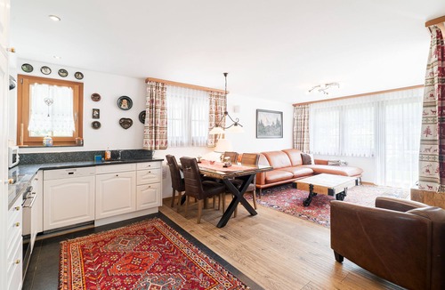 Zermatt Apartment | Chalet Ulysse Zermatt 4 guests/cosy/private garden/beautiful