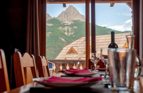 Pra Loup Ski Chalet | Chalet, view valley, terrace, fireplace or stove, ski locker, 80m², Pra Loup