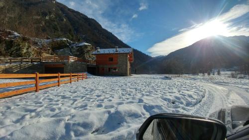 Campertogno Ski Chalet | Chalet Walser immerso in una proprietà privata di 3000mq