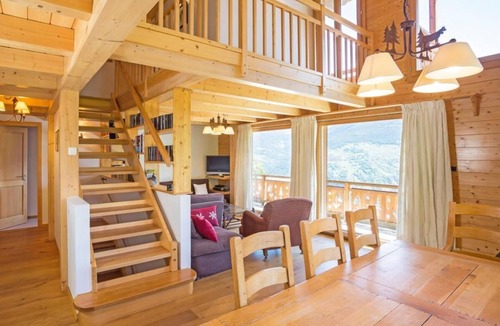 Heremence Ski Chalet | Chalet, wifi, view mountain, sauna, balcony, fireplace or stove, parking, tv, 150m², Thyon