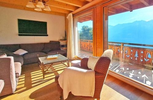 Heremence Ski Chalet | Chalet, wifi, view mountain, sauna, balcony, fireplace or stove, parking, tv, 150m², Thyon