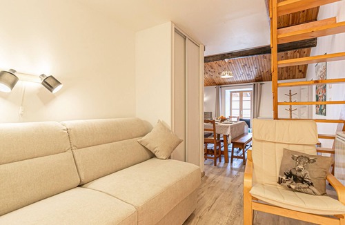 Aussois Apartment | Charming apartment in the village center, 6 ppl, near ski lifts