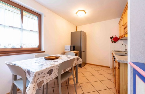 Campestrin Apartment | Charming ground floor apartment in the village of Campestrin