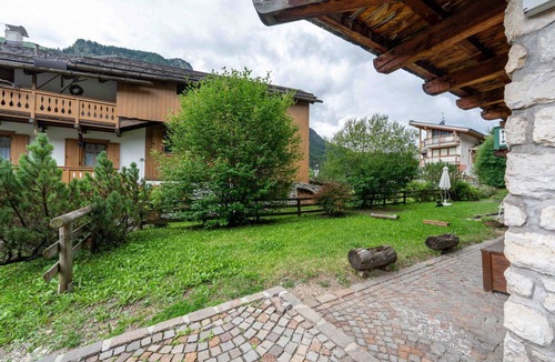 Campestrin Apartment | Charming ground floor apartment in the village of Campestrin