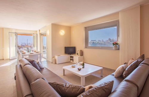 Ossuccio Villa | Comacina lake view private Villa family sleeps 14 guests with featuring hot tub.