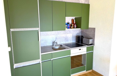 Aeschlen ob Gunten Apartment | Concierge, Lake Thun/Alps Scenic Views by SwissHut