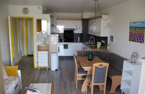 Vence Apartment | Cosy apartment between sea and mountains.