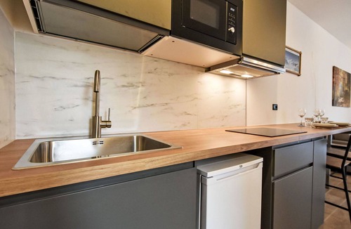 Bormio Apartment | Cosy apartment for 3 guests with TV, terrace and pets allowed