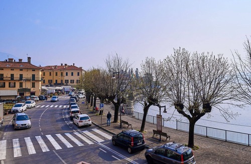 Dongo Apartment | Cosy apartment for 6 guests with WIFI, TV, balcony and pets allowed