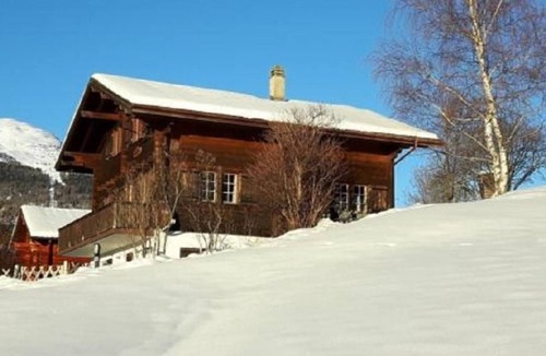 Ernen Apartment | Cosy chalet flat in Ernen