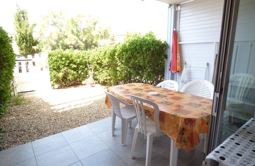 Palavas-les-Flots Apartment | COSY garden apartment, air conditioning, swimming pool, parking, wifi, sec. res. ANCV