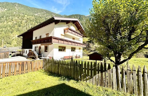 Jerzens Apartment | Cozy 4-person vacation apartment in the Pitztal, quiet and close to nature