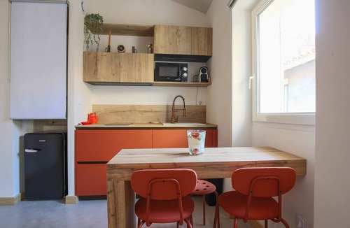 Belsunce Apartment | Cozy Studio in the Opéra-Vieux Port Neighborhood