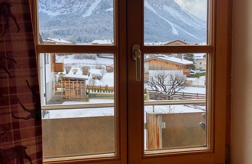 Ehrwald Apartment | Cozy vacation apartment for 2 - 6 people with sauna and ski room in the house