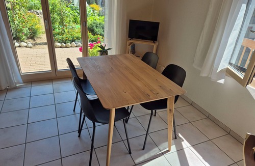 Aeschi bei Spiez Apartment | Cozy vacation apartment - nature & relaxation