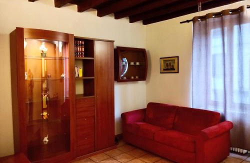 Carate Brianza Apartment | Cusani 34