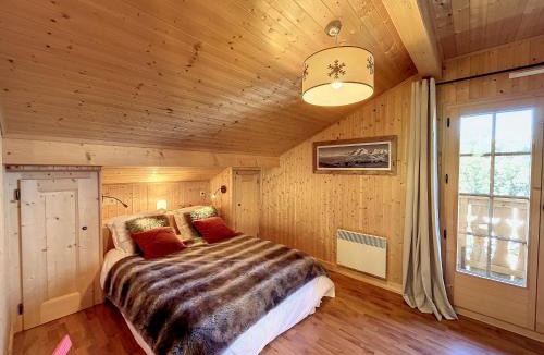 Combloux Apartment | Demi-chalet duplex proche télécabine avec WiFi - FR-1-560-6