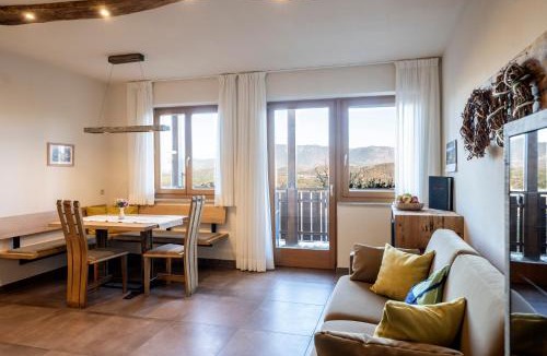 Caldaro Sulla Strada del Vino House | Dissertorihof
