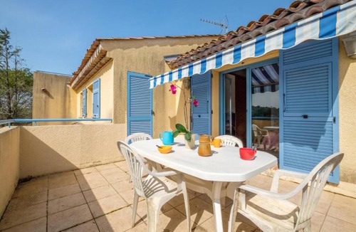 Chateauneuf-Grasse Apartment | Dream Vacations on the French Riviera: Apartment No. 2 (35 m²) + Private South-Facing Sun Deck (16 m²)